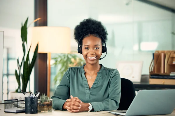 Receptionist using Curis platform